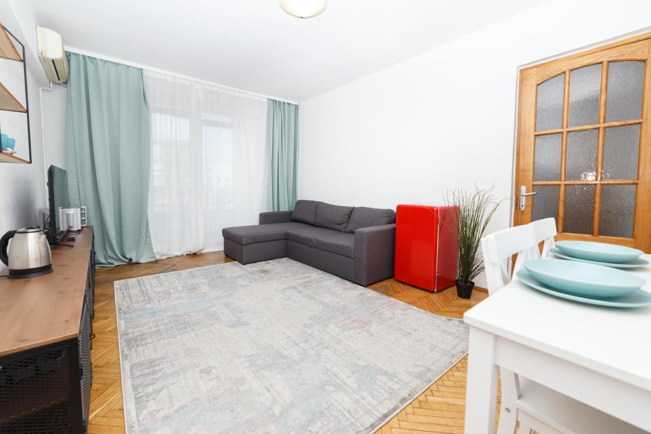 Color Ap Calea Victoriei 12C Lägenhet Bukarest Exteriör bild