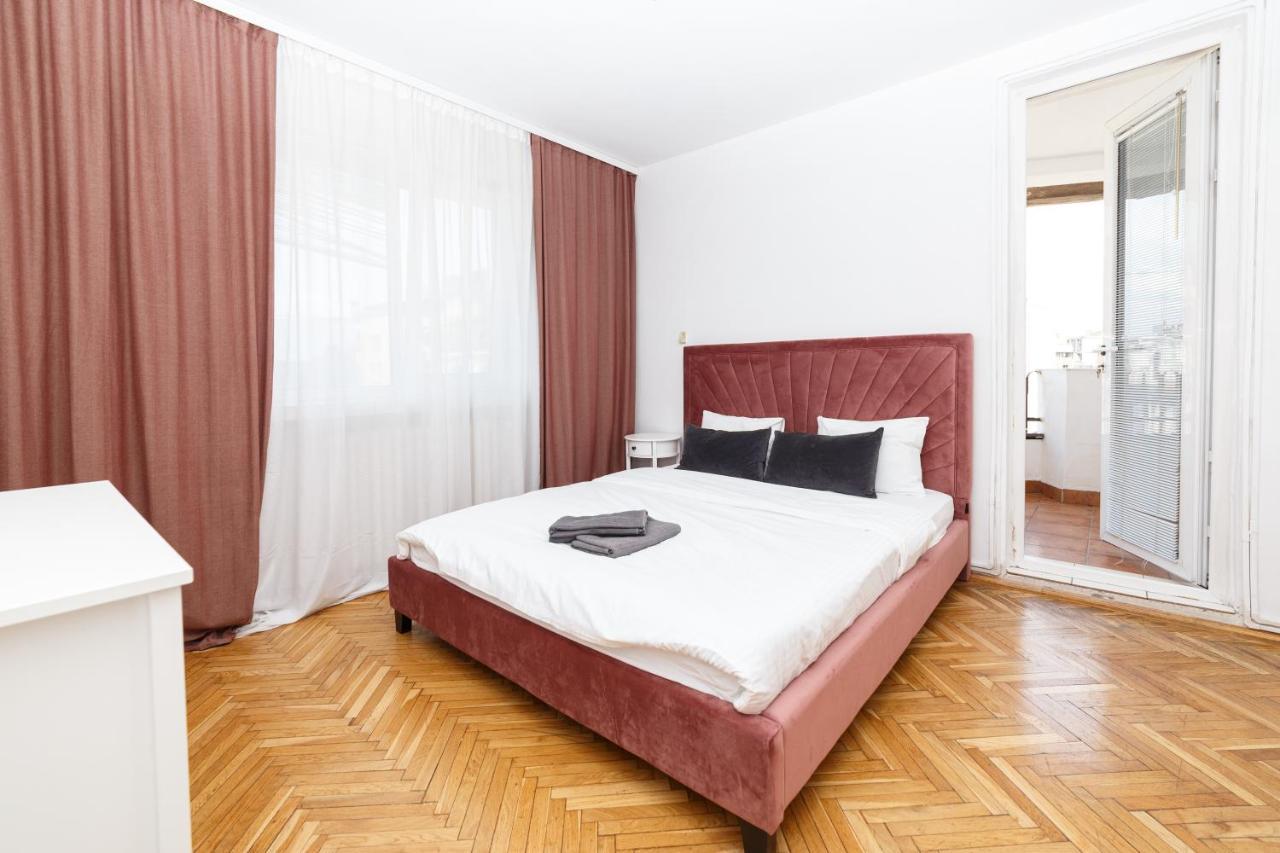 Color Ap Calea Victoriei 12C Lägenhet Bukarest Exteriör bild